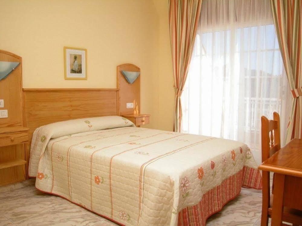 Apartamentos Coral Do Mar II 波多诺伏 外观 照片